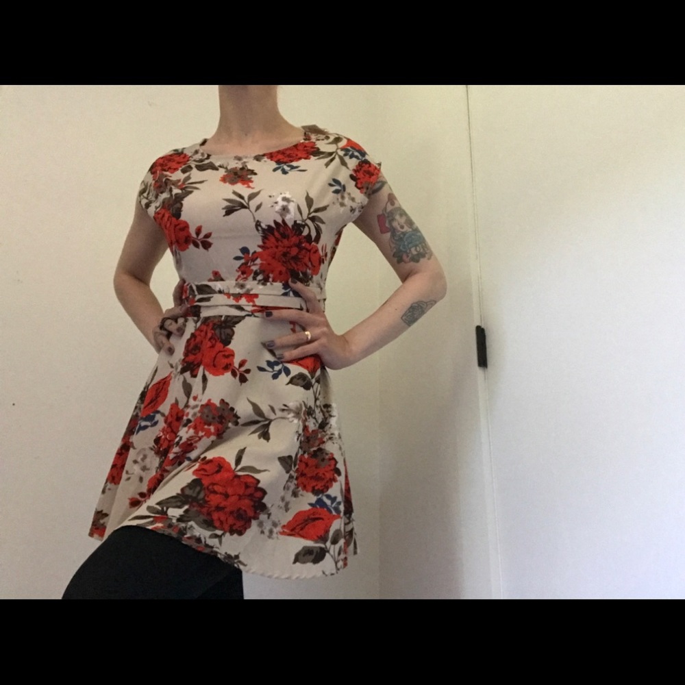 Forever 21 NWT Vintage Style Floral Print Dress